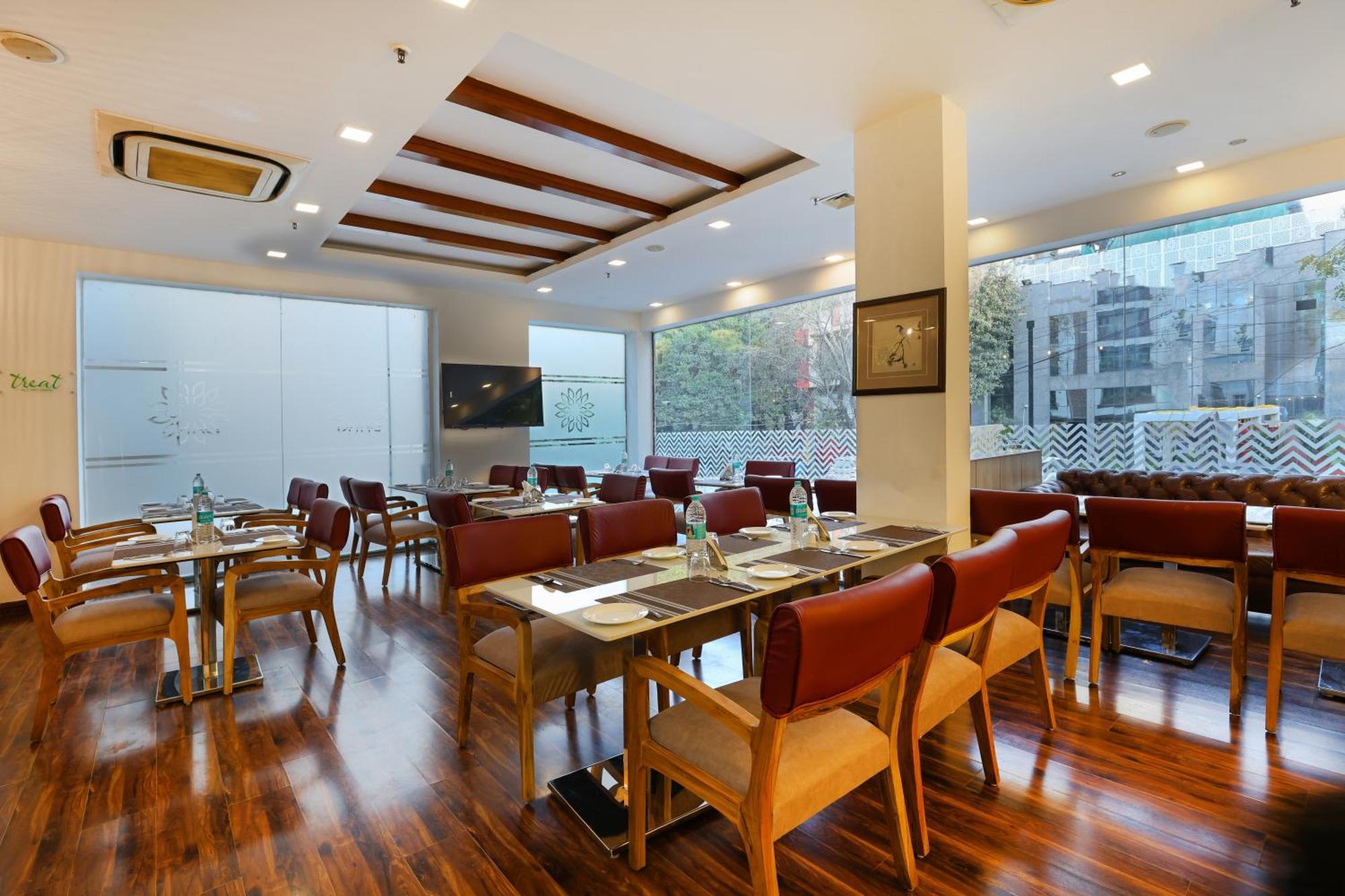 Premier By Opo 4* New Delhi